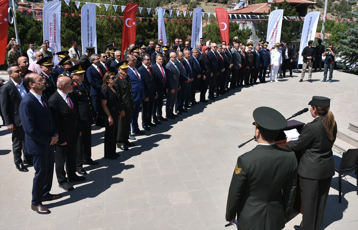 TBMM Başkanı Numan Kurtulmuş, Zafer Haftası kutlamaları dolayısıyla bulunduğu Afyonkarahisar'da...