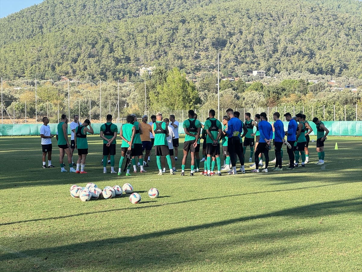 Trendyol Süper Lig'in 3. haftasında galibiyetle tanışan Sipay Bodrum FK, ligin kalıcı ekiplerinden...