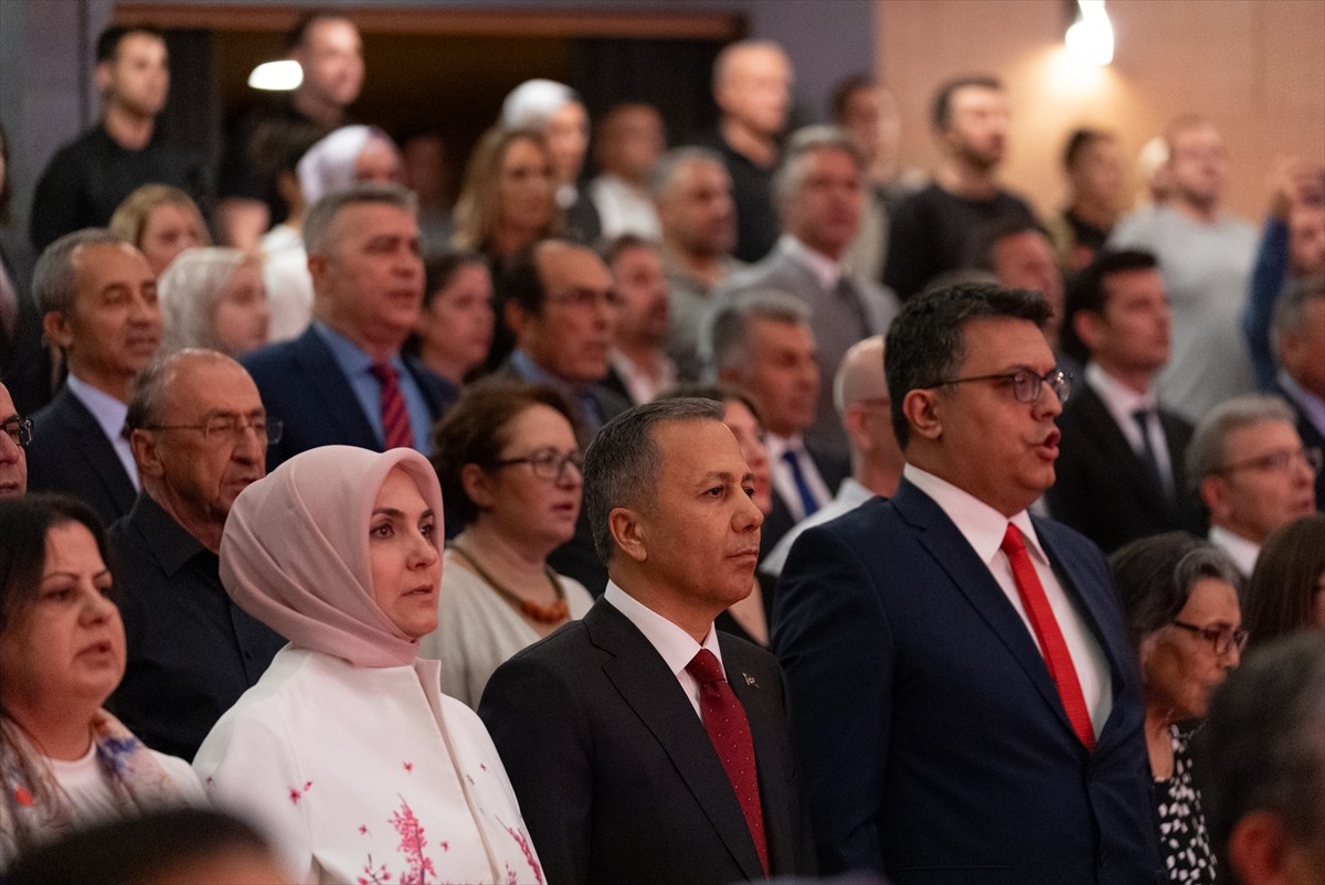 İçişleri Bakanı Ali Yerlikaya, "İstiklal Uğruna İstikbalinden Vazgeçenler: Jandarma Albay Mümin...