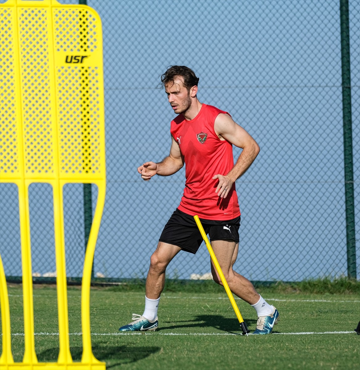 Atakaş Hatayspor, Trendyol Süper Lig'in 4. haftasında Mersin'de Samsunspor ile yapacağı maçın...