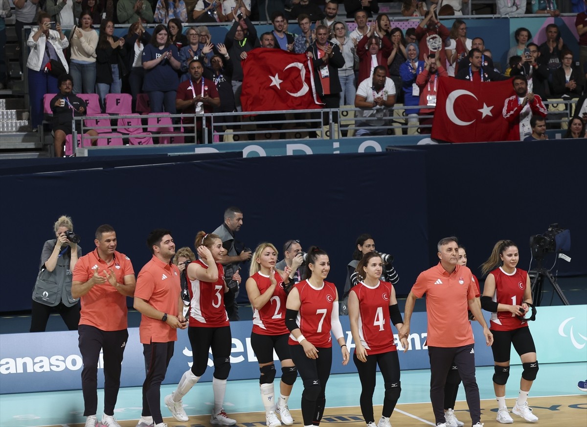 Golbol Kadın Milli Takımı, Paris 2024 Paralimpik Oyunları'nda A Grubu'ndaki üçüncü ve son maçında...