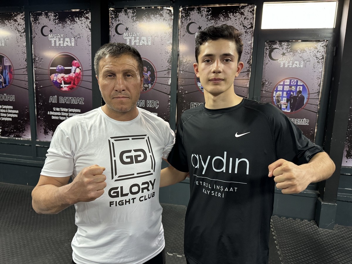 Milli sporcu Şükrü Kirlikaya, imkansızlıklar nedeniyle yıllar önce muaythai sporunu bırakmak...