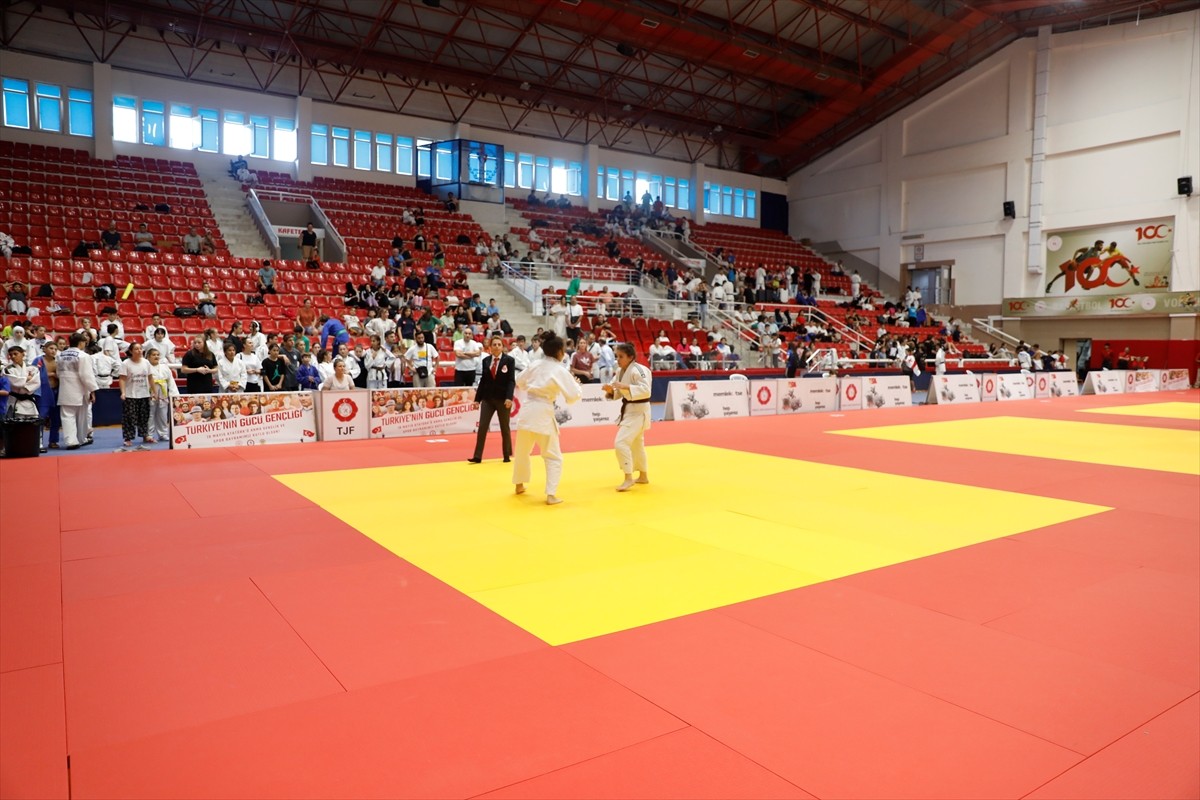 Samsun'da Türkiye Judo Federasyonu tarafından Atatürk Spor Salonu'nda düzenlenen düzenlenen 20....