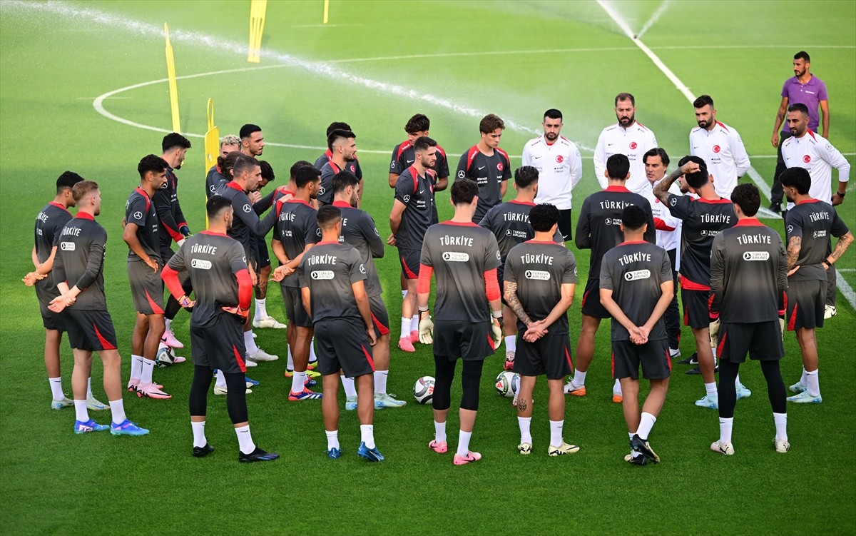 UEFA Uluslar B Ligi 4. Grup'taki ilk maçında 6 Eylül'de Cardiff'te Galler ile karşı karşıya...