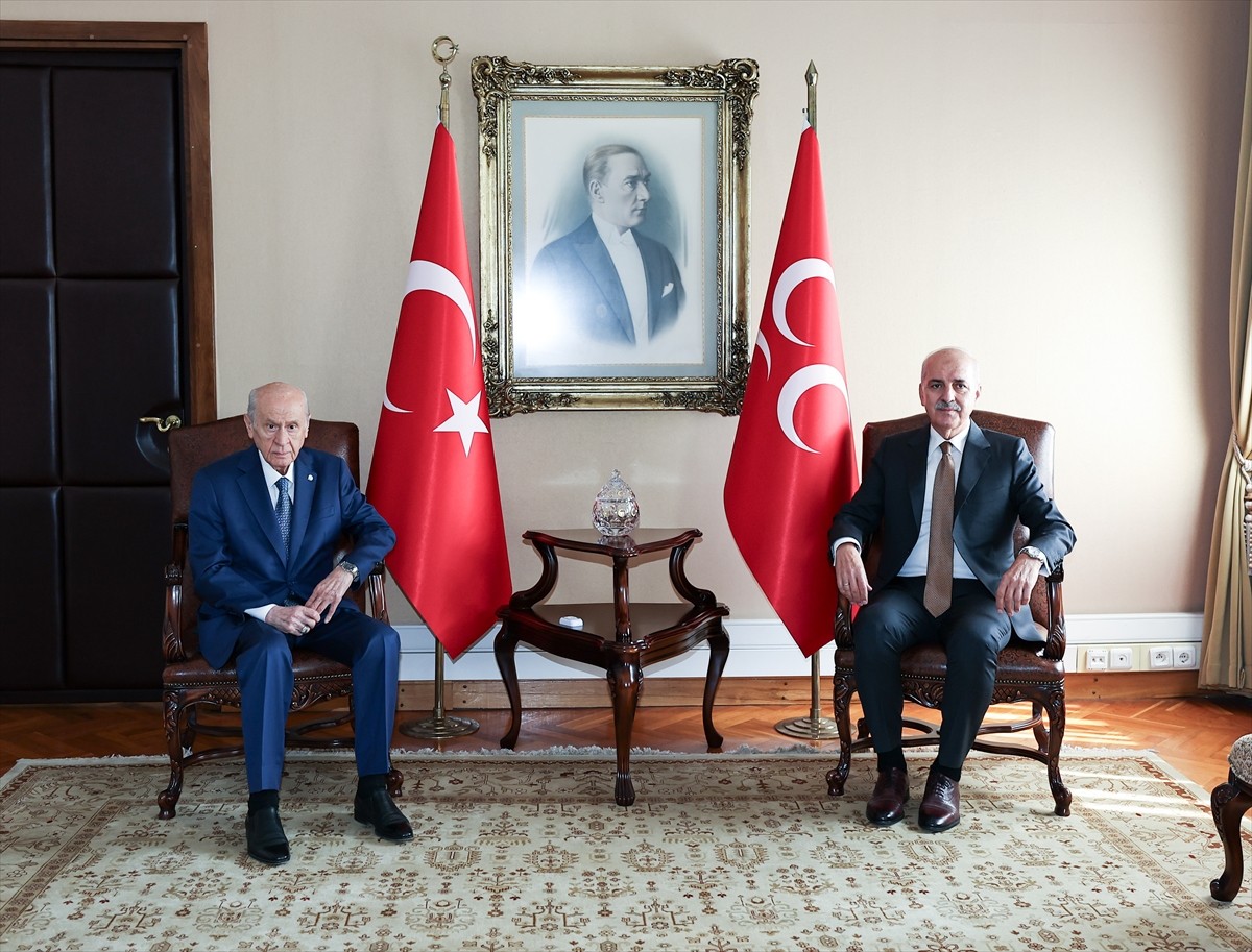 TBMM Başkanı Numan Kurtulmuş (sağda), MHP Genel Başkanı Devlet Bahçeli (solda) ile görüştü....