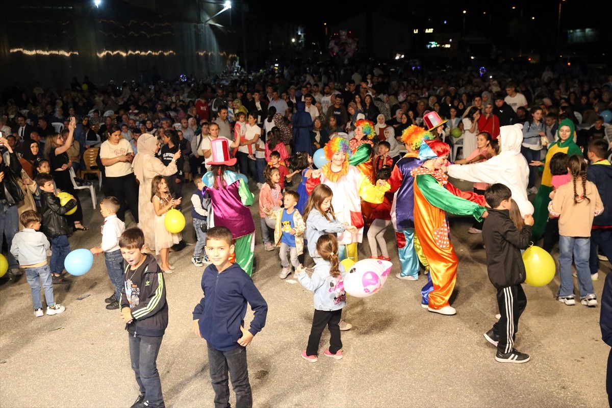 Kastamonu'da, Kuzeykent Mahalle Muhtarlığı tarafından beşinci kez toplu sünnet düğünü...