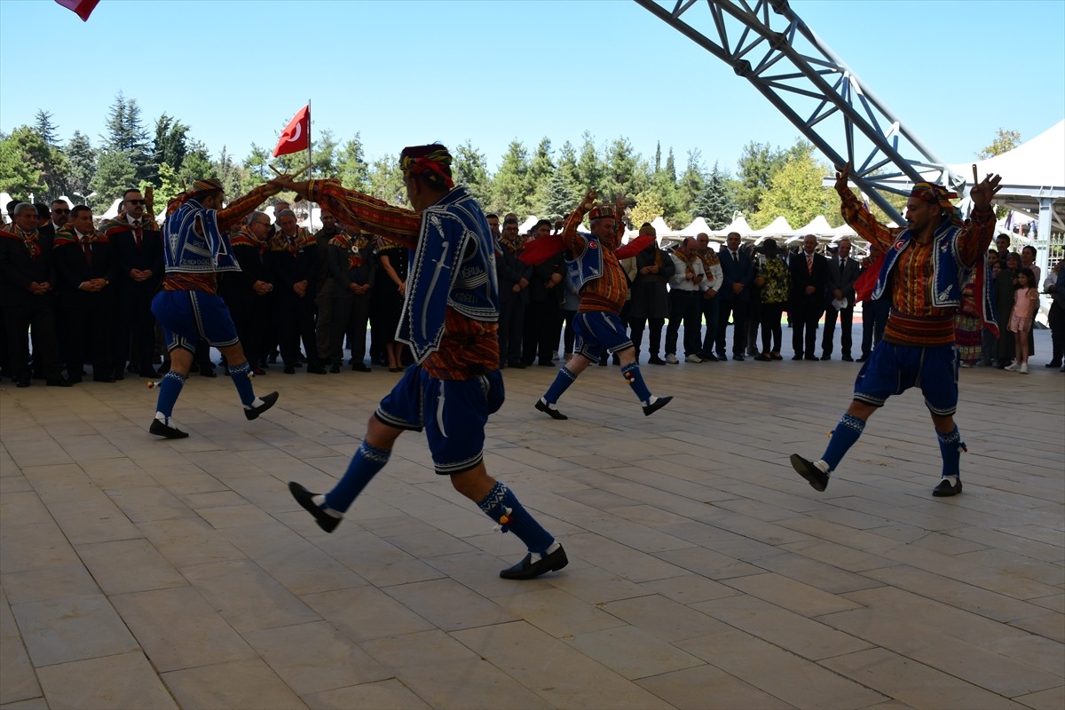 Bilecik'in Söğüt ilçesinde bu yıl 743'üncüsü düzenlenen "Söğüt Ertuğrul Gazi'yi Anma ve Yörük...