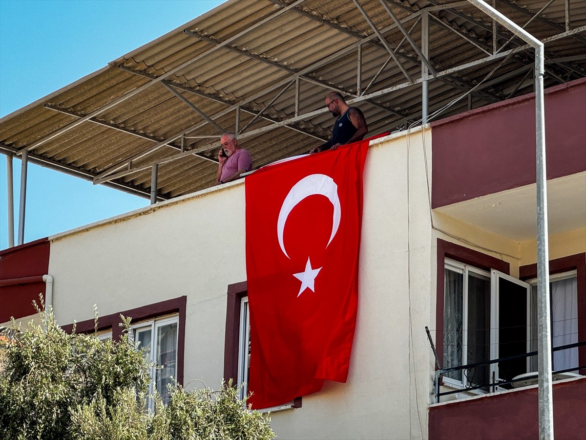 Batı Şeria'da İsrail askerlerince öldürülen Ayşenur Ezgi Eygi'nin Aydın'ın Didim ilçesinde yaşayan...