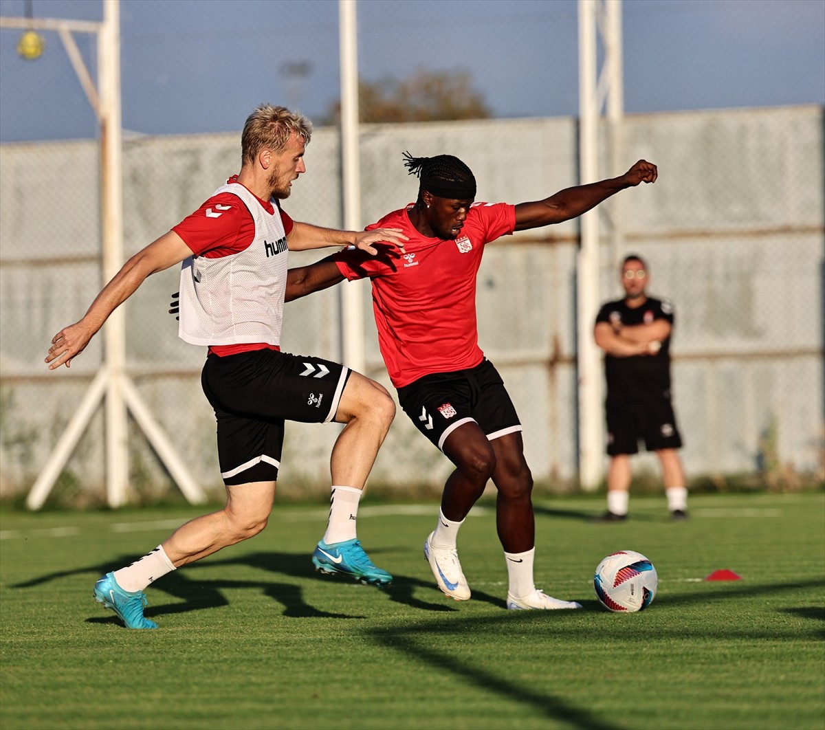 Net Global Sivasspor, Trendyol Süper Lig'in 5. haftasında oynayacağı Gaziantep FK maçının...