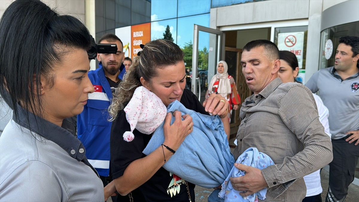 Samsun'da hastanede yapılan tatbikatta, deprem sonrasında yaşananları canlandırıldı, itfaiye ve...