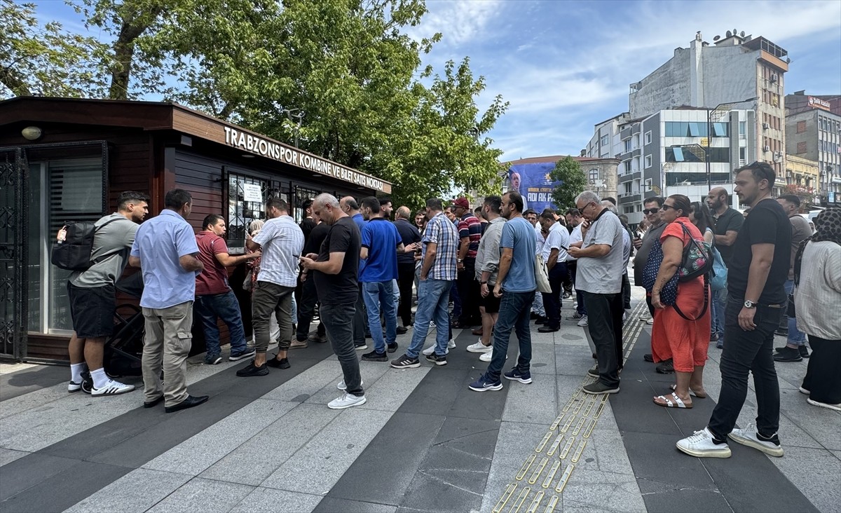 Trendyol Süper Lig'in 5. haftasında Trabzonspor ile Beşiktaş arasında Papara Park'ta oynanacak...