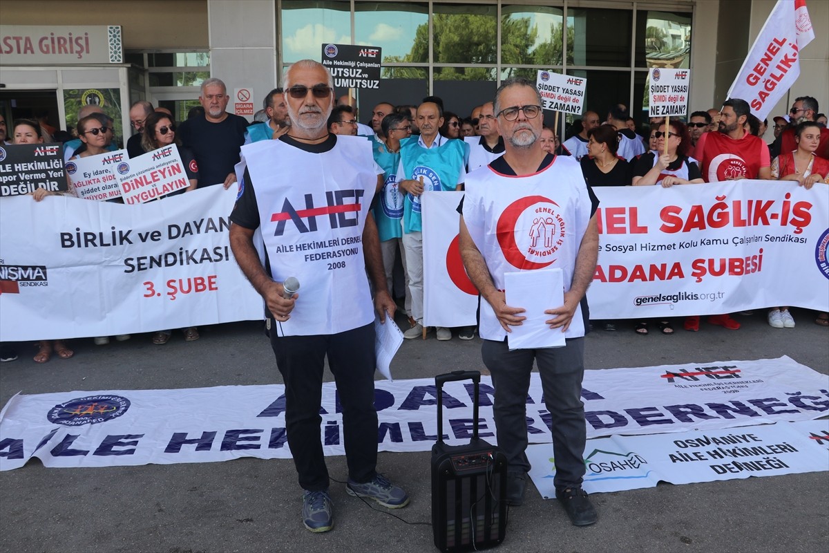 Adana'da sağlıkçılar, aile sağlığı merkezinde görevli doktor Can Cevher Gürler'in, tartıştığı kişi...