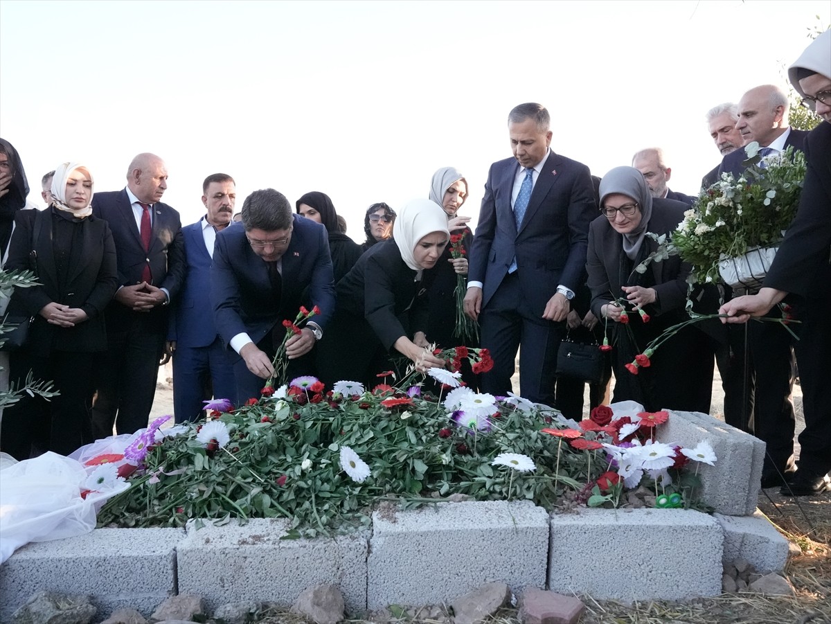 Aile ve Sosyal Hizmetler Bakanı Mahinur Özdemir Göktaş, Adalet Bakanı Yılmaz Tunç ve İçişleri...