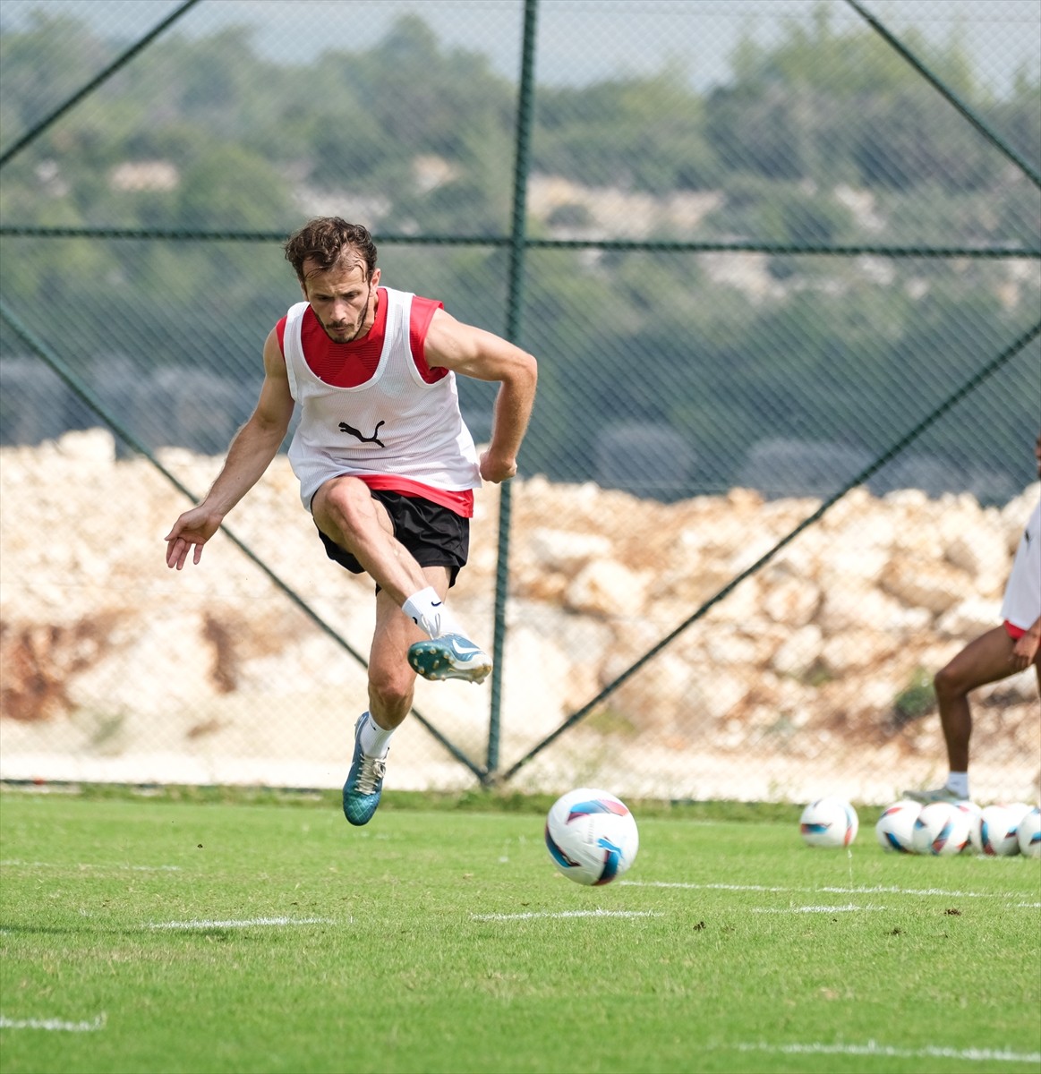 Atakaş Hatayspor, Trendyol Süper Lig'in 5. haftasında 15 Eylül Pazar günü deplasmanda Corendon...