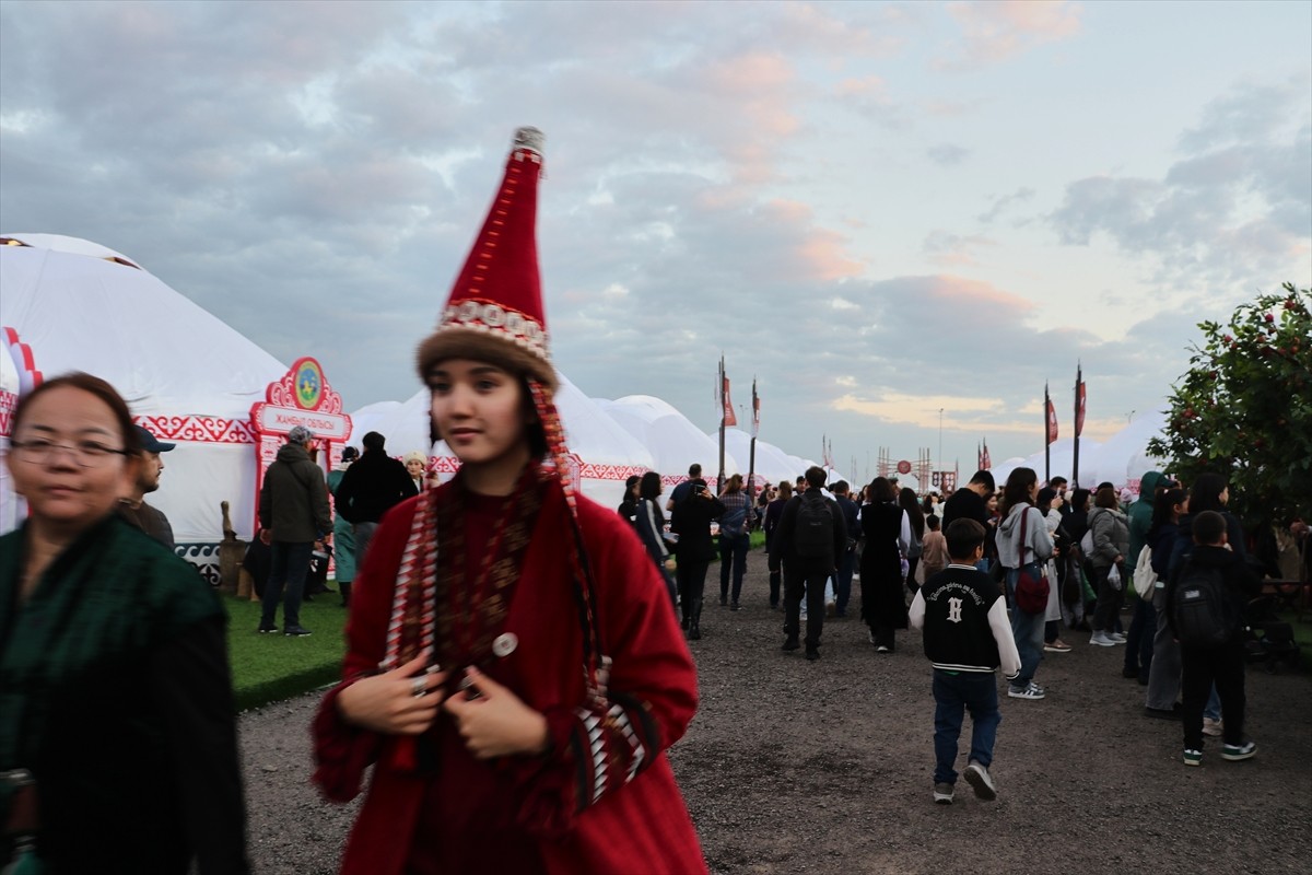 Kazakistan’ın ev sahipliğinde başkent Astana’da gerçekleştirilen 5. Dünya Göçebe Oyunları’na yerli...