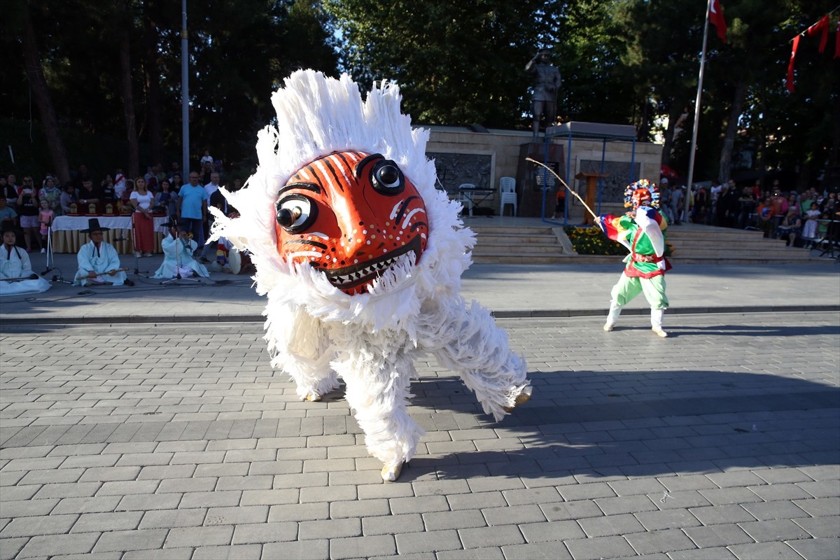 Kastamonu'da, Taşköprü Belediyesinin organizasyonları için Uluslararası Folklor Festivalleri ve...