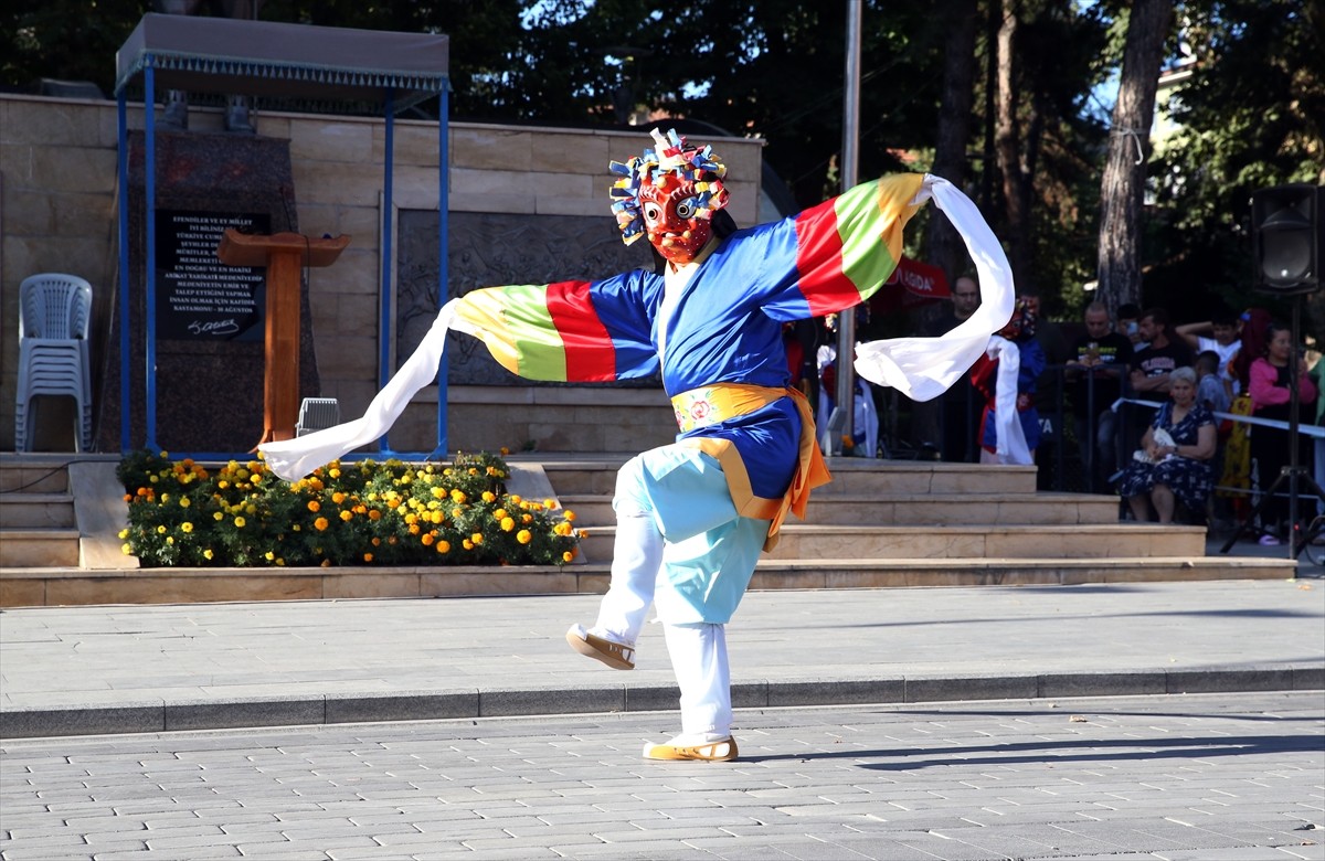 Kastamonu'da, Taşköprü Belediyesinin organizasyonları için Uluslararası Folklor Festivalleri ve...