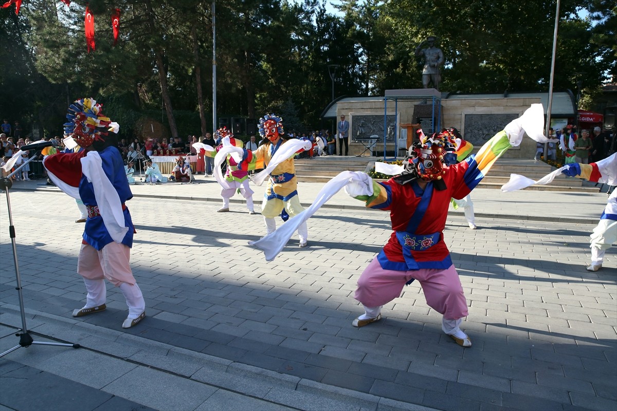 Kastamonu'da, Taşköprü Belediyesinin organizasyonları için Uluslararası Folklor Festivalleri ve...