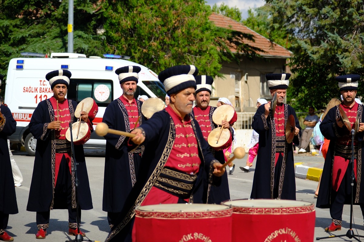 Trakya'da "Pavli" olarak bilinen asırlık Pehlivanköy Panayırı 114'üncü kez kuruldu. Sultan II....