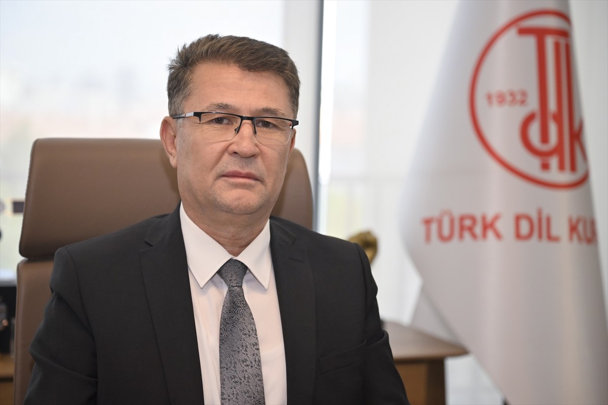 Türk Dil Kurumu (TDK) Başkanı Prof. Dr. Osman Mert, "Ortak Türk Alfabesi" hakkında AA muhabirine...