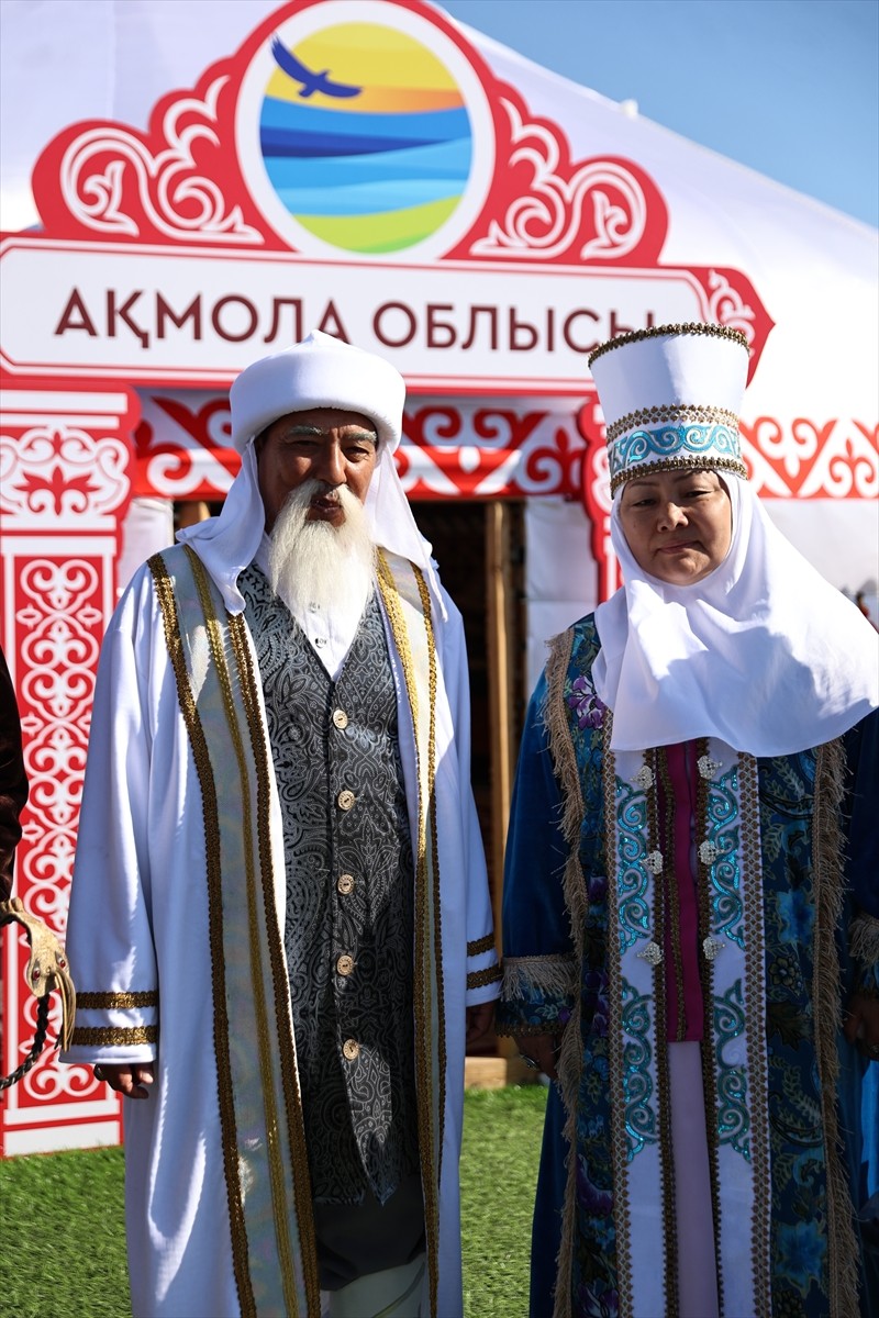 Türk halklarının kadim geleneklerinin bir parçası olan Kazak kültürü, başkent Astana'daki 5. Dünya...