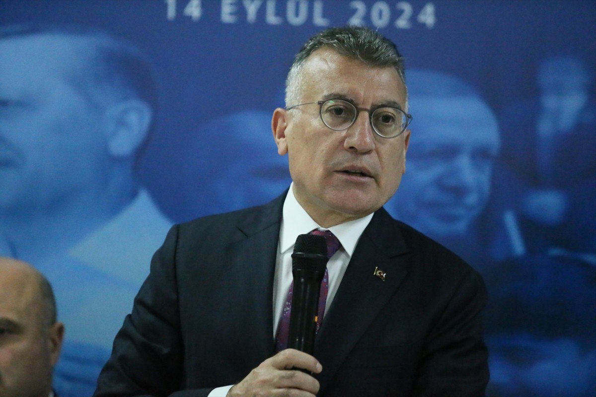 AK Parti Grup Başkanı Abdullah Güler, AK Parti Kars İl Başkanlığınca düzenlenen "Türkiye...