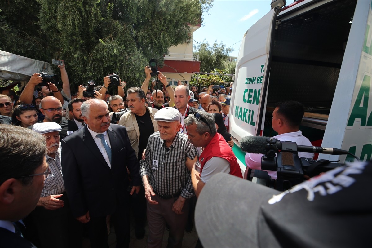 Aydın'ın Didim ilçesinde, işgal altındaki Batı Şeria'da İsrail askerlerince katledilen Ayşenur...