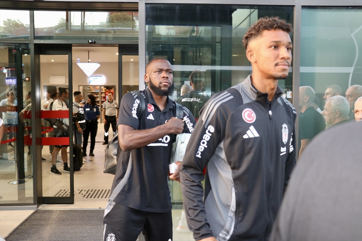 Beşiktaş Futbol Takımı, Trendyol Süper Lig'in 5. haftasında yarın Trabzonspor ile yapacağı maç...