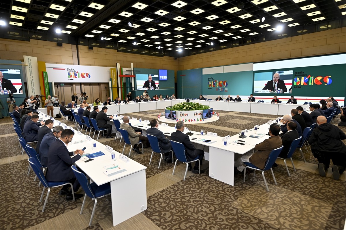 Rusya’nın başkenti Moskova’da, Rus haber ajansı TASS'ın organize ettiği BRICS Medya Zirvesi...