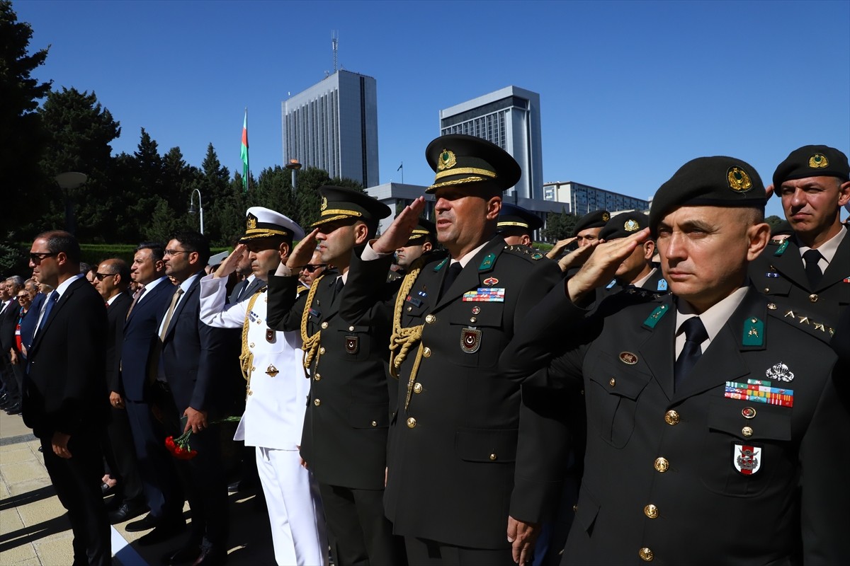 Azerbaycan'ın başkenti Bakü'nün, Kafkas İslam Ordusu tarafından Ermeni ve Bolşevik çetelerden...