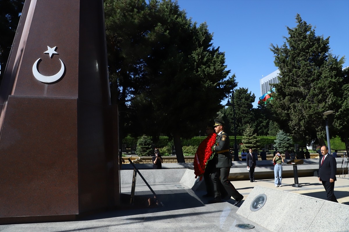 Azerbaycan'ın başkenti Bakü'nün, Kafkas İslam Ordusu tarafından Ermeni ve Bolşevik çetelerden...