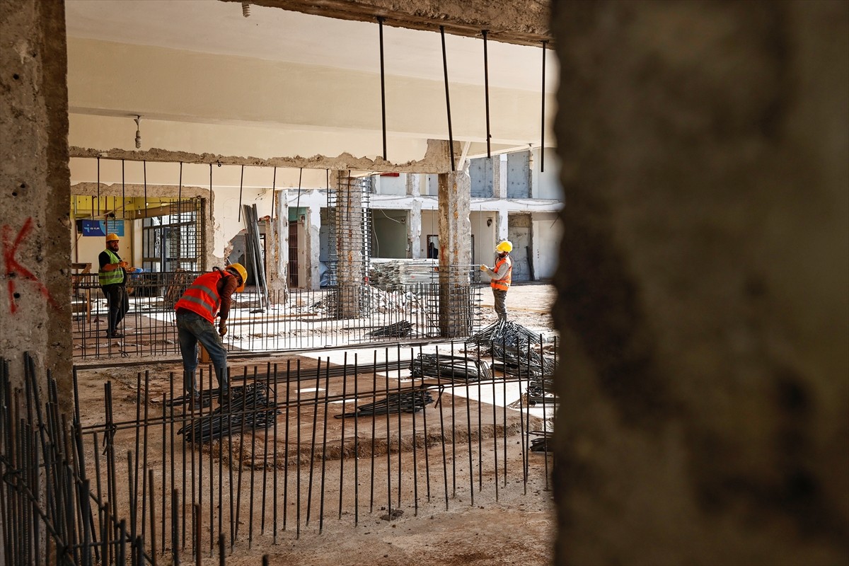 Tunceli'de depreme karşı 39 okulda onarım ve güçlendirme çalışması başlatıldı.