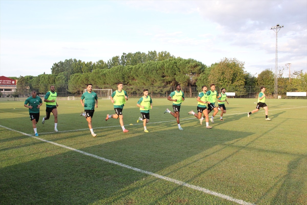 Sakaryaspor, Trendyol 1. Lig'in 6. haftasında deplasmanda MKE Ankaragücü ile oynayacağı...