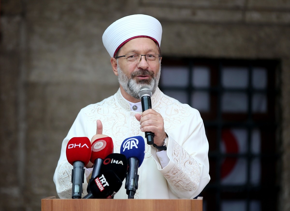 Diyanet İşleri Başkanı Ali Erbaş, Kırklareli'nin Lüleburgaz ilçesinde Sokullu Mehmet Paşa...