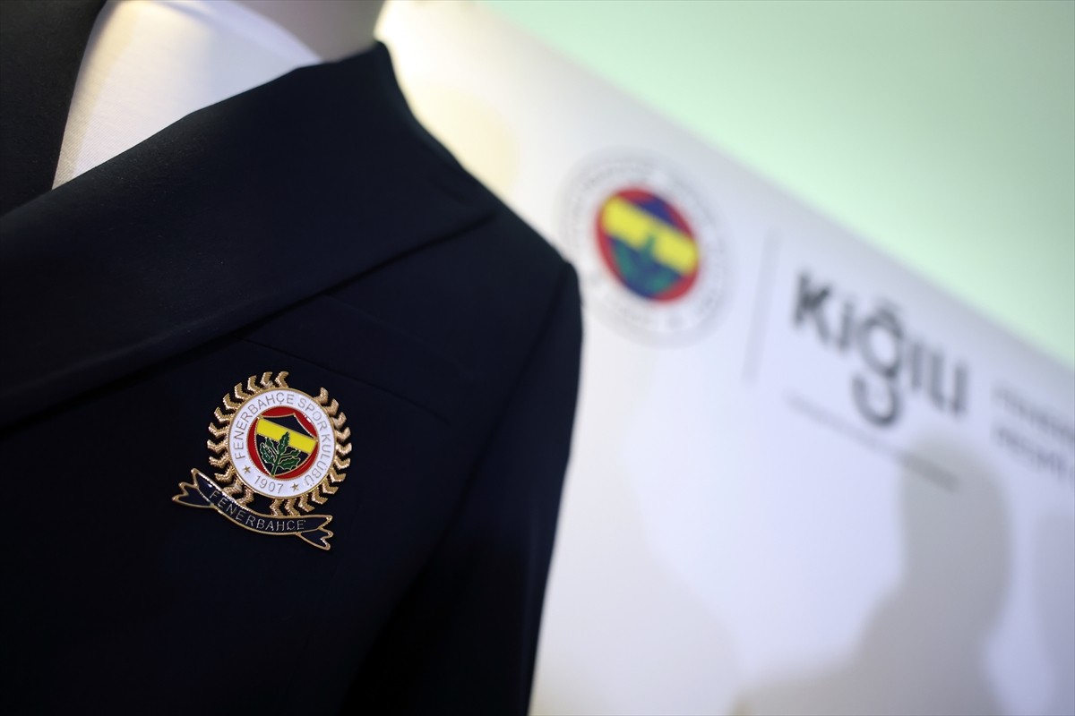 Fenerbahçe Kulübü ile giyim firması Kiğılı arasında sponsorluk anlaşması imzalandı. Ülker...