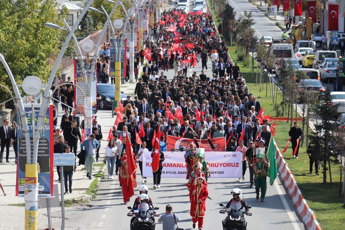 Erzurum, Kars, Ardahan, Erzincan, Ağrı ve Tunceli'de 19 Eylül Gaziler Günü dolayısıyla tören...