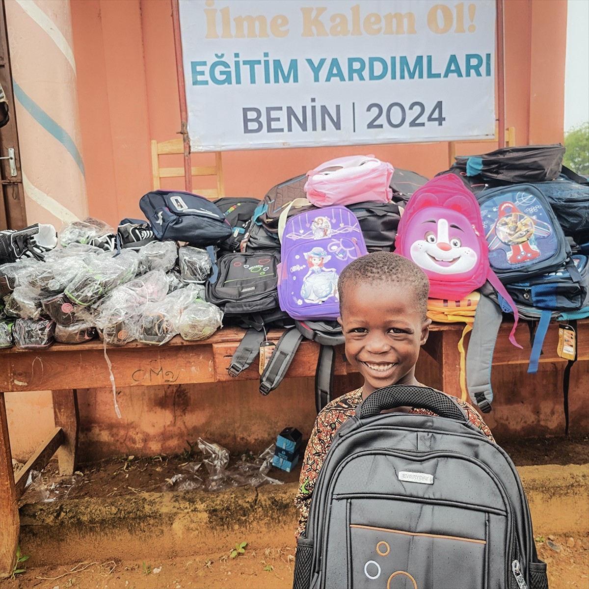 İnsana Değer Veren Dernekler Federasyonu (İDDEF), Afrika, Asya, Balkanlar ile Orta Doğu’daki...