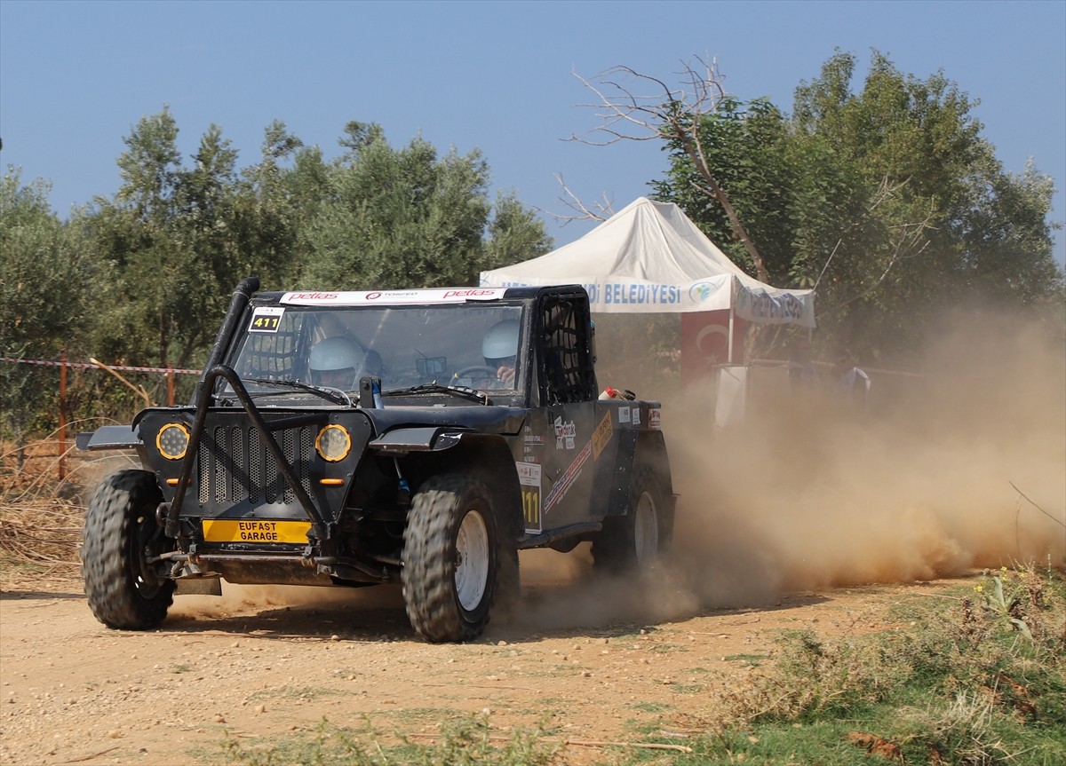 2024 PETLAS Türkiye Offroad Şampiyonası'nın 4. ayak yarışları, Denizli'de start aldı....