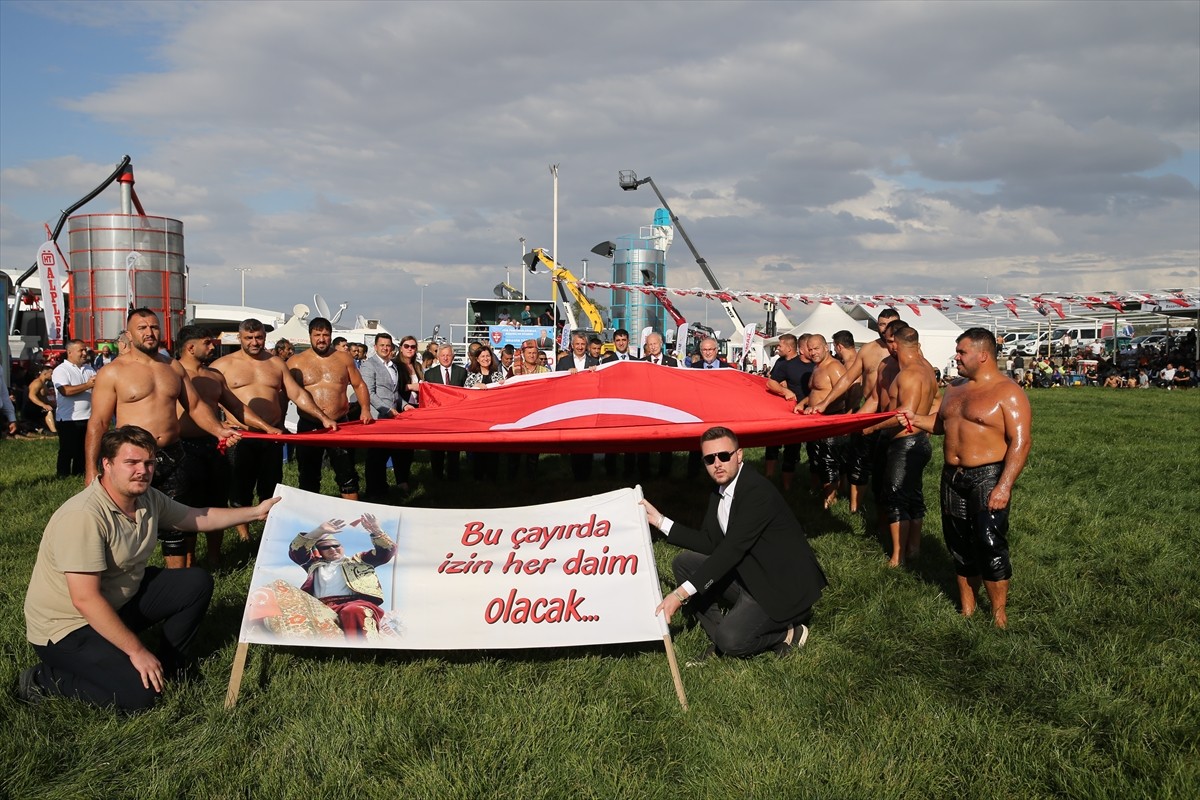 Edirne'de 23. İpsala Çeltik Festivali ve Tarım Fuarı etkinlikleri kapsamında, Tarihi Kırkpınar...