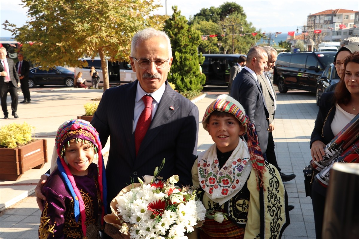  Ulaştırma ve Altyapı Bakanı Abdulkadir Uraloğlu, Tekirdağ'da ziyaretleri kapsamında Kapaklı...