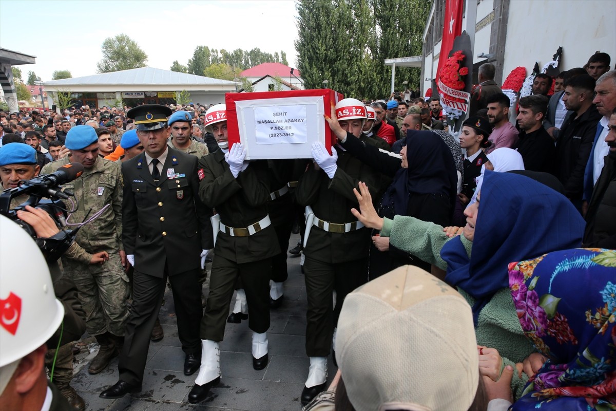 Irak'ın kuzeyindeki Pençe-Kilit Operasyonu bölgesinde şehit olan Piyade Sözleşmeli Er Maşallah...