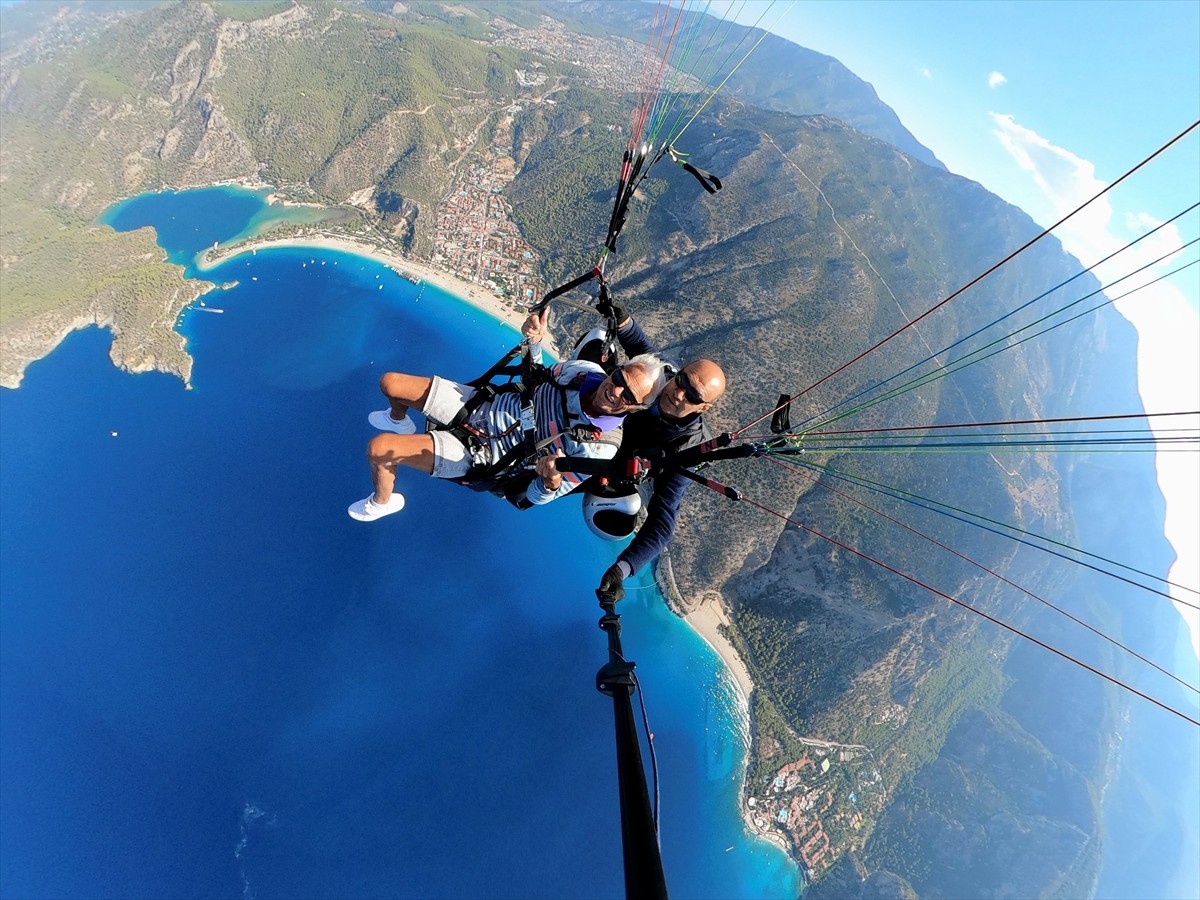 Muğla'nın Fethiye ilçesinde 86 yaşındaki Jan Dorser ile 81 yaşındaki Dirkje Blankvorrt adlı iki...