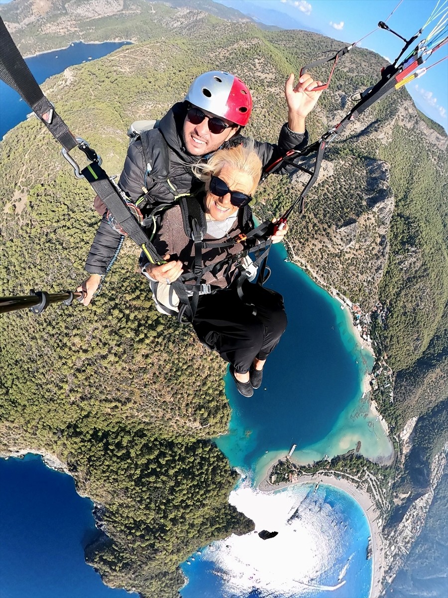 Muğla'nın Fethiye ilçesinde 86 yaşındaki Jan Dorser ile 81 yaşındaki Dirkje Blankvorrt adlı iki...