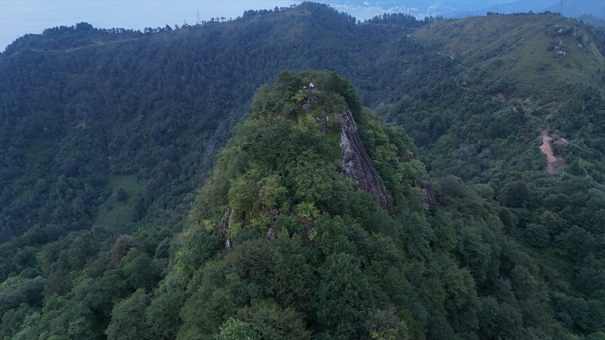 Artvin'de üç noktadaki arkeolojik kazı alanları jeoradar (yer altı radarı) ile görüntülendi....