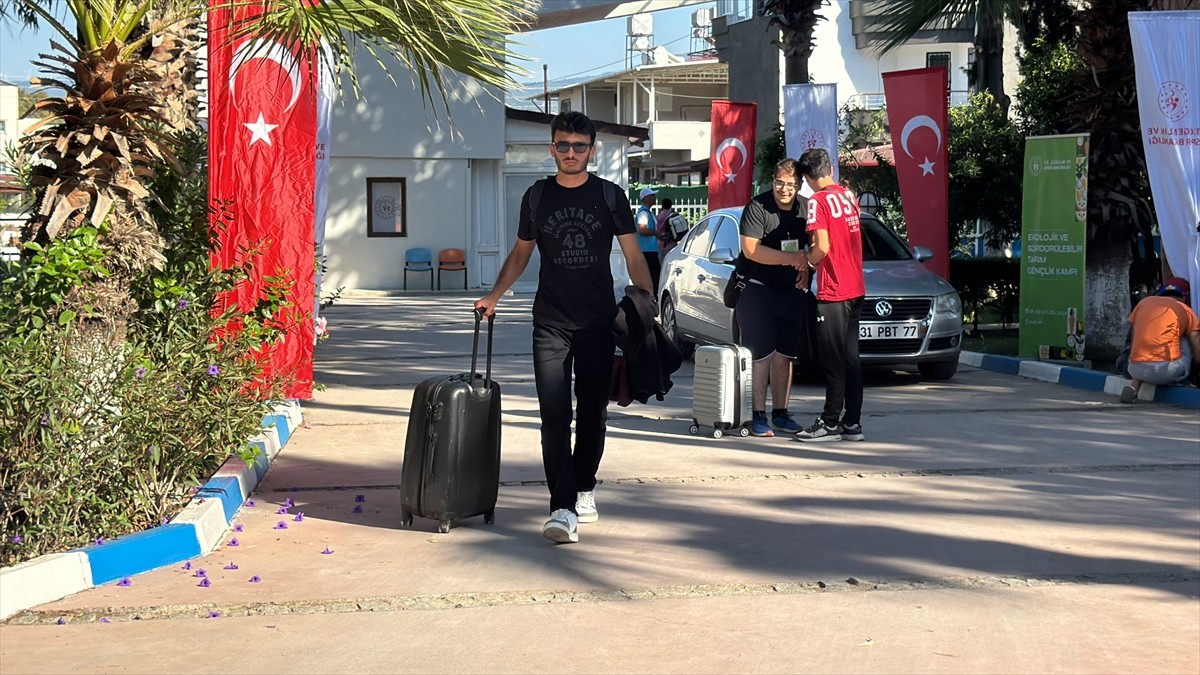 Hatay'ın Arsuz ilçesinde, ikinci dönemi başlayan Ekolojik ve Sürdürülebilir Tarım Gençlik Kampı...