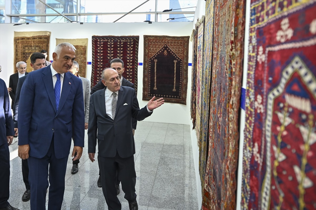 Kültür ve Turizm Bakanı Mehmet Nuri Ersoy, Ankara Kültür Yolu Festivali kapsamında ATO...