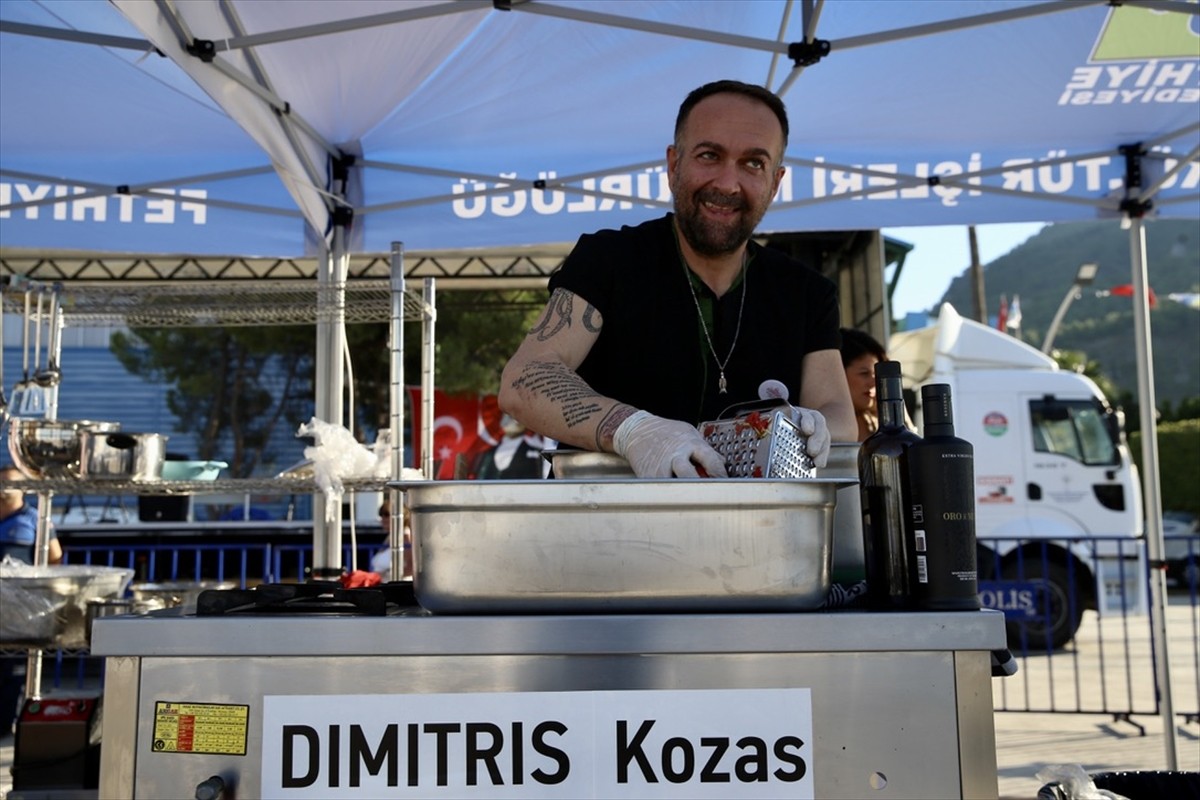 Muğla'nın Fethiye ilçesinde bu yıl ikincisi düzenlenen Fethiye Uluslararası Gastronomi Kültür ve...