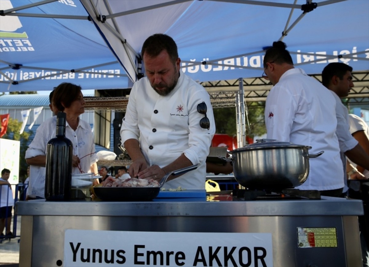 Muğla'nın Fethiye ilçesinde bu yıl ikincisi düzenlenen Fethiye Uluslararası Gastronomi Kültür ve...