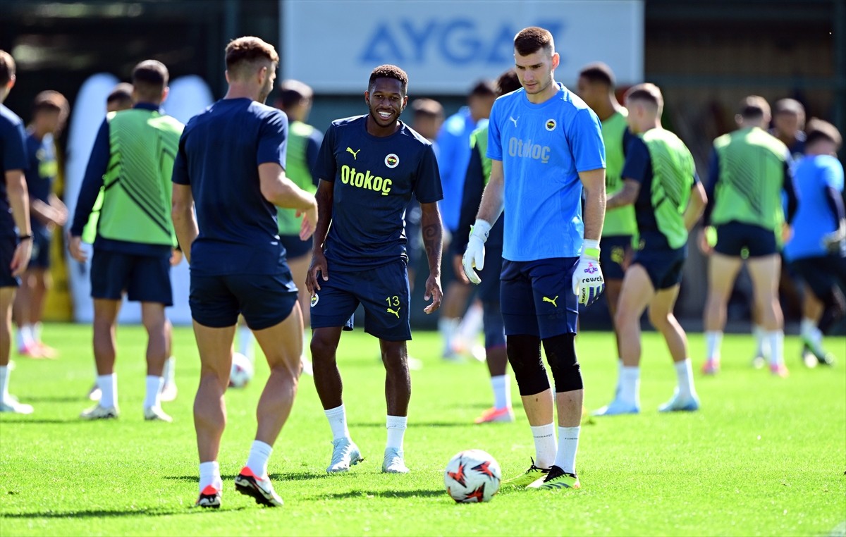 UEFA Avrupa Ligi ilk maçında yarın Belçika'nın Union Saint-Gilloise ekibini konuk edecek...