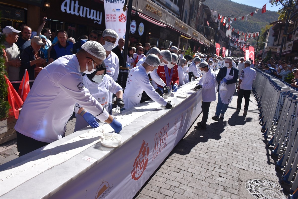 Aile ve Sosyal Hizmetler Bakanı Mahinur Özdemir Göktaş, Afyonkarahisar'da 6. Uluslararası Gastro...